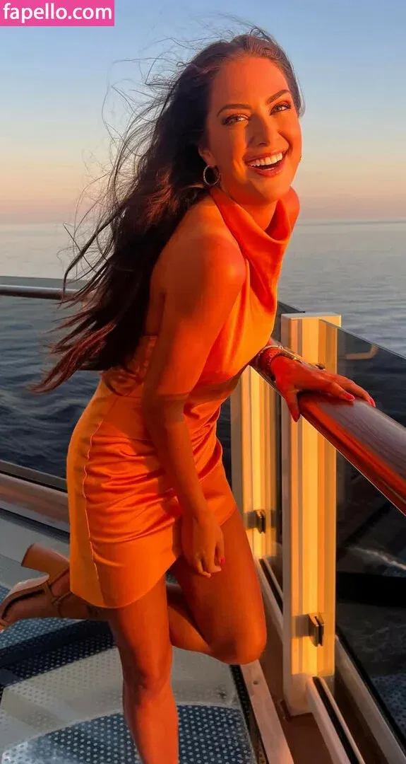 nnapples Onlyfans Photo Gallery 