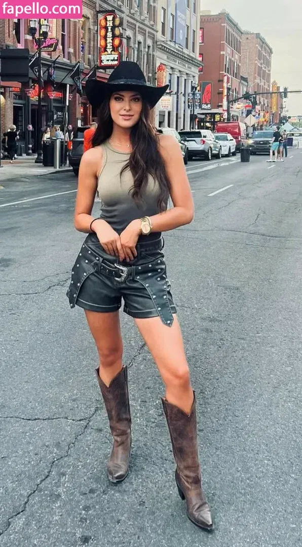 nnapples Onlyfans Photo Gallery 