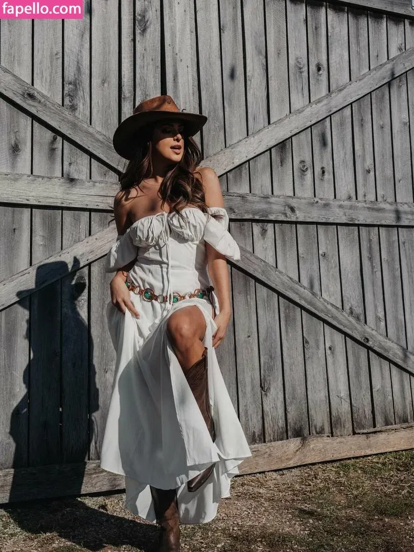 nnapples Onlyfans Photo Gallery 