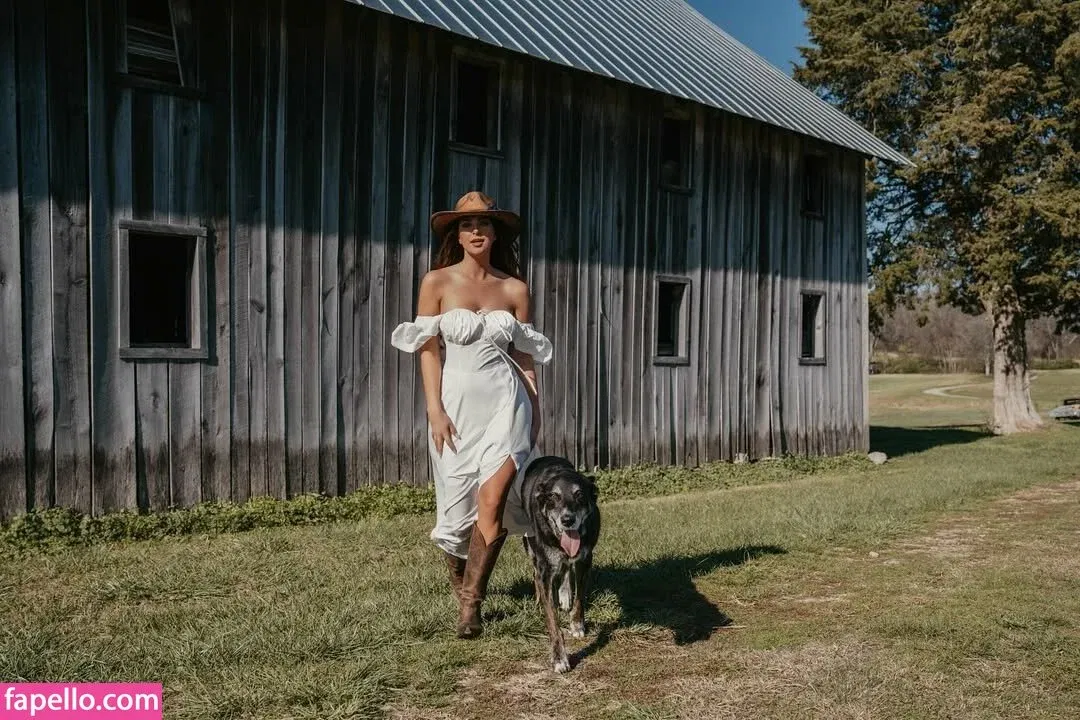 nnapples Onlyfans Photo Gallery 