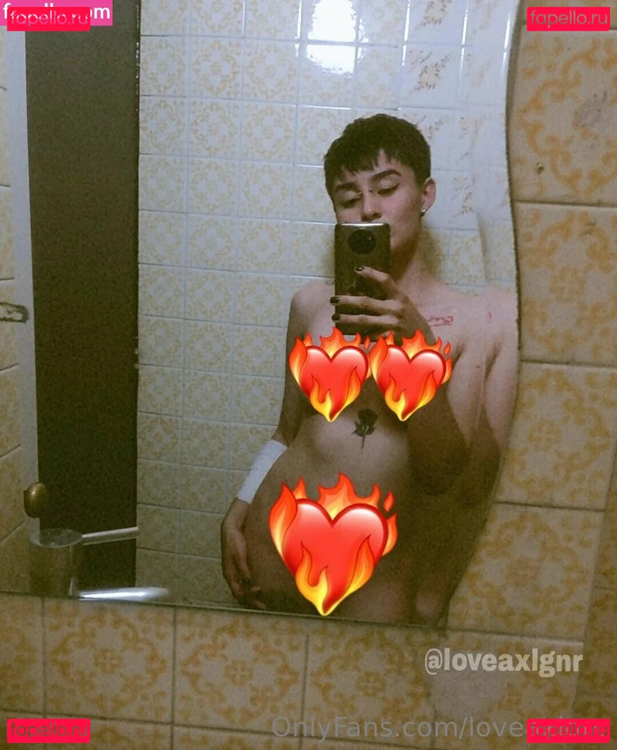 loveaxlgnr Onlyfans Photo Gallery 