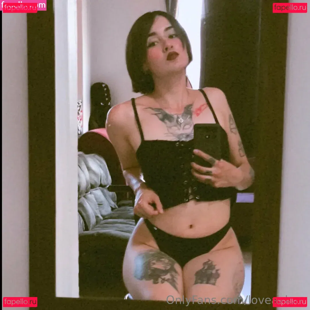 loveaxlgnr Onlyfans Photo Gallery 