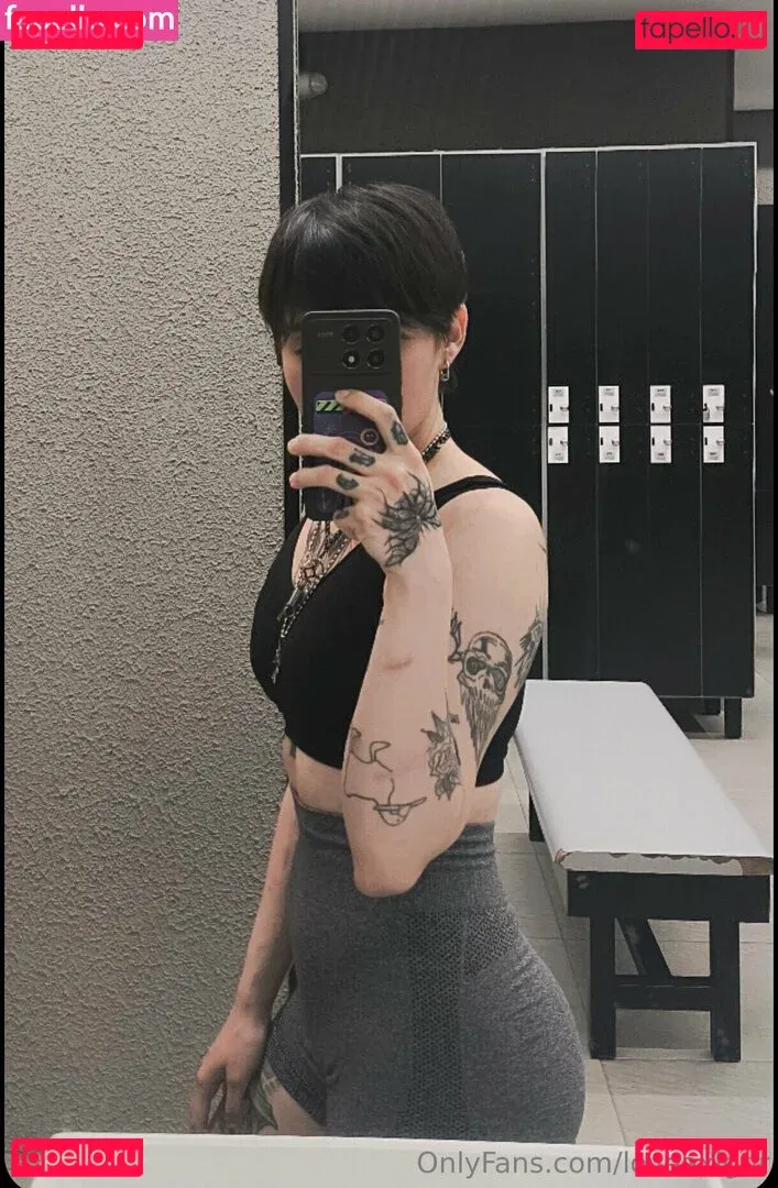 loveaxlgnr Onlyfans Photo Gallery 