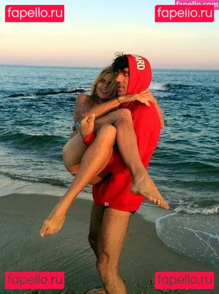 Mariel Hemingway Onlyfans Photo Gallery 