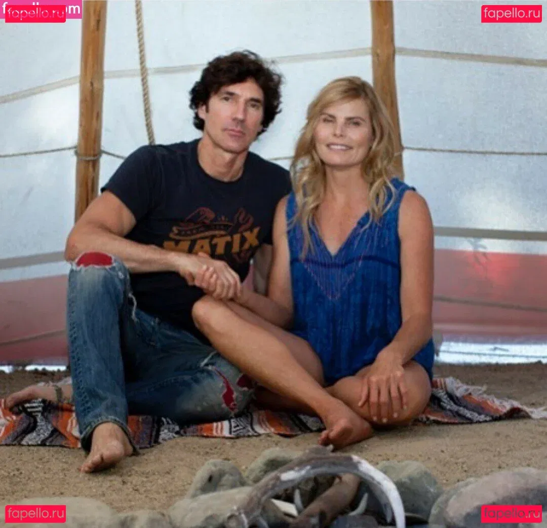 Mariel Hemingway Onlyfans Photo Gallery 