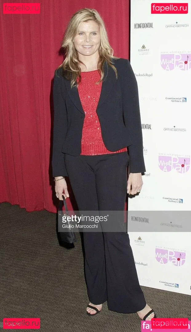 Mariel Hemingway Onlyfans Photo Gallery 