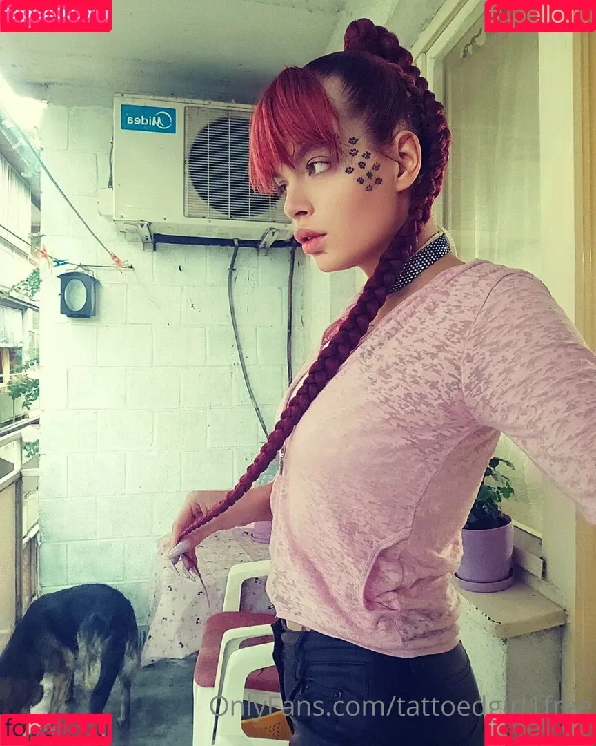 tattoedgirl1free Onlyfans Photo Gallery 