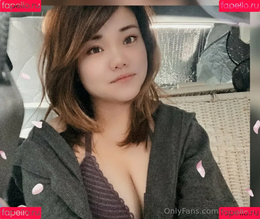 Glitterpaj Onlyfans Photo Gallery 