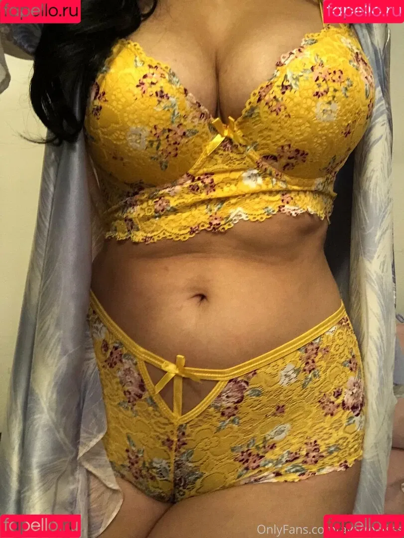 avatreatsss Onlyfans Photo Gallery 