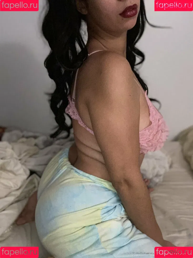 avatreatsss Onlyfans Photo Gallery 