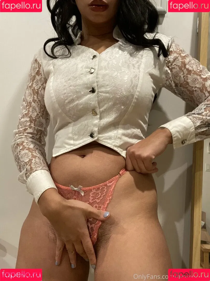 avatreatsss Onlyfans Photo Gallery 
