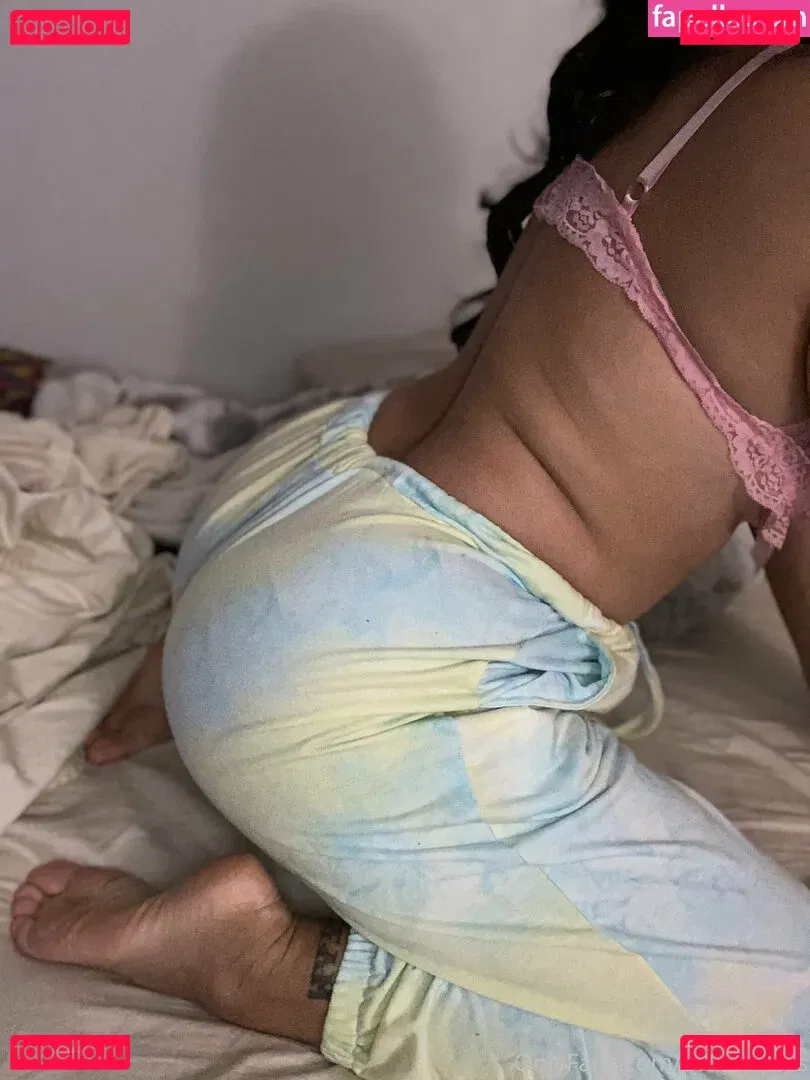 avatreatsss Onlyfans Photo Gallery 