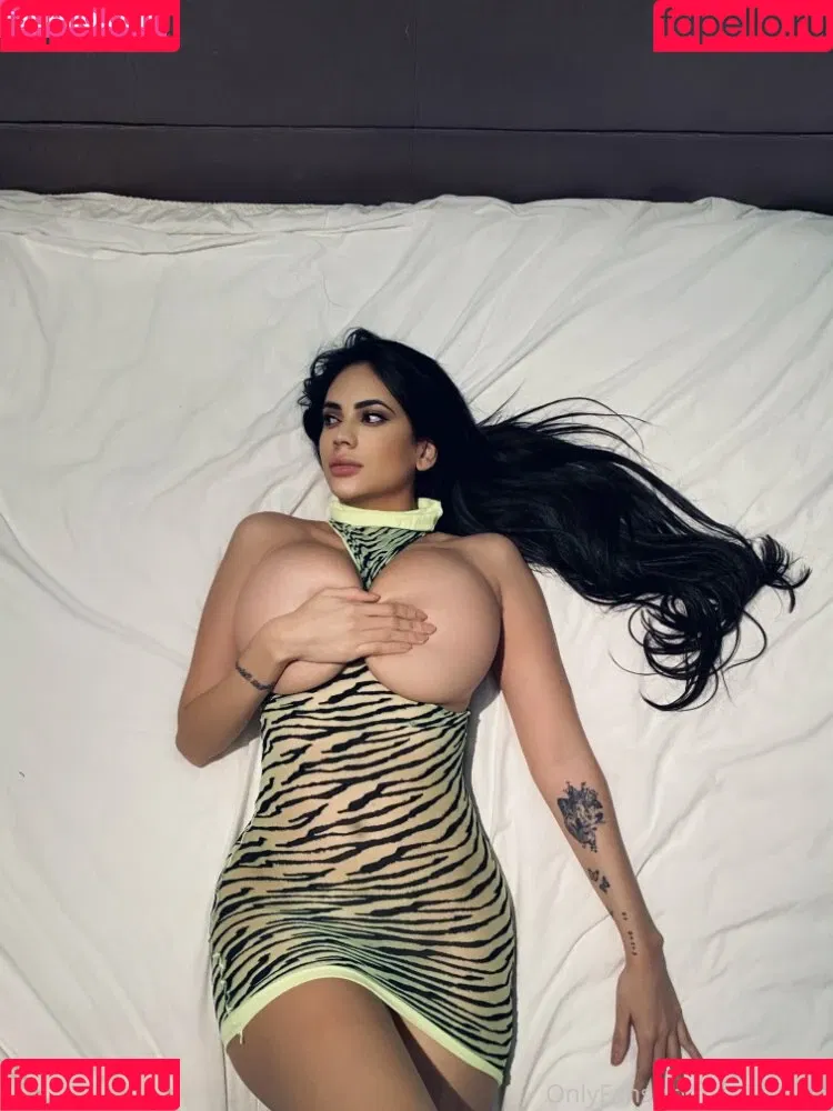 Sanna Meira Onlyfans Photo Gallery 