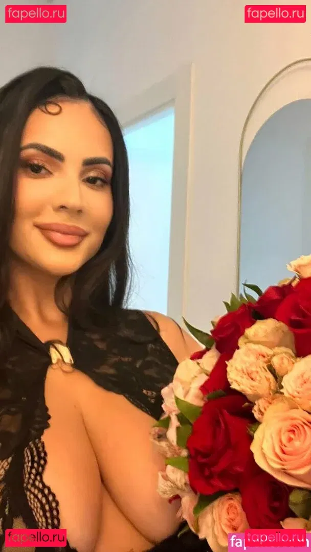 Sanna Meira Onlyfans Photo Gallery 