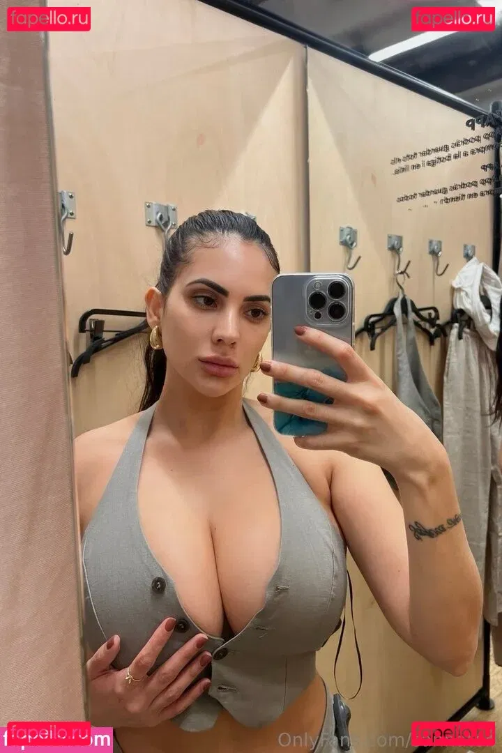 Sanna Meira Onlyfans Photo Gallery 