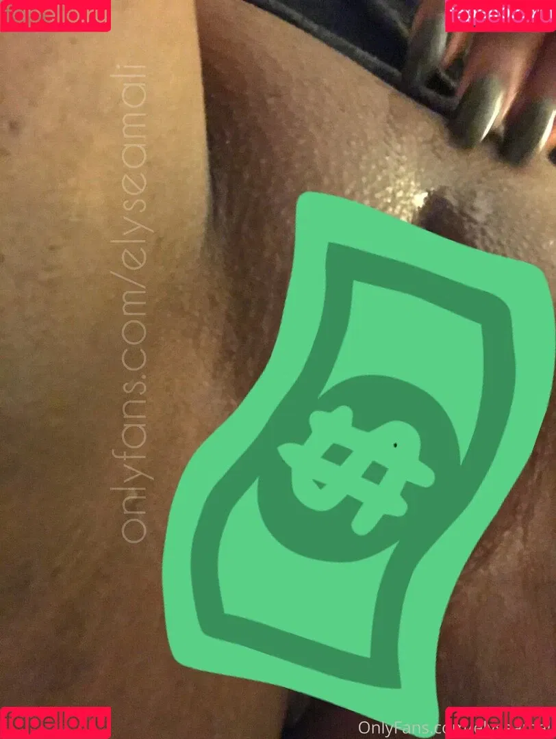 itshellotittyfree Onlyfans Photo Gallery 
