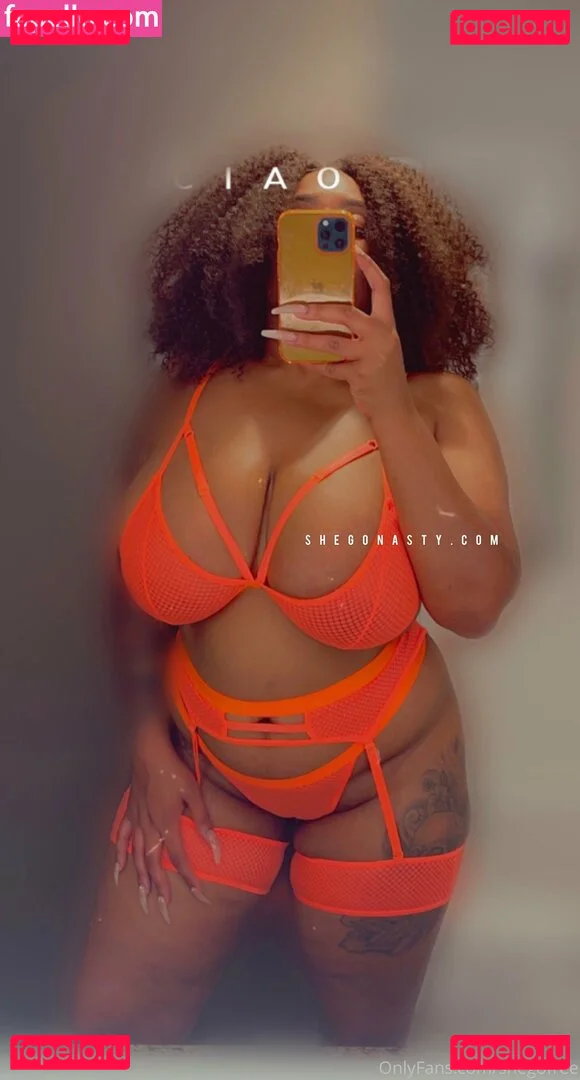 itshellotittyfree Onlyfans Photo Gallery 