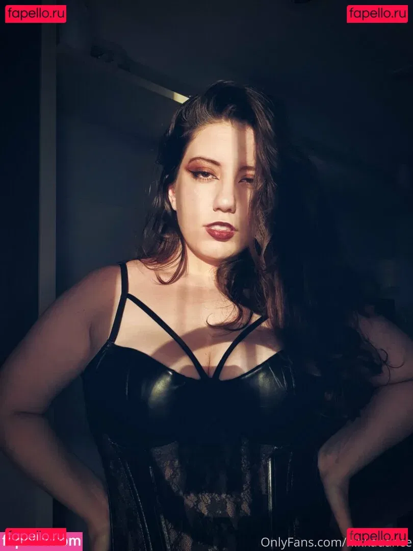 nikkadance Onlyfans Photo Gallery 