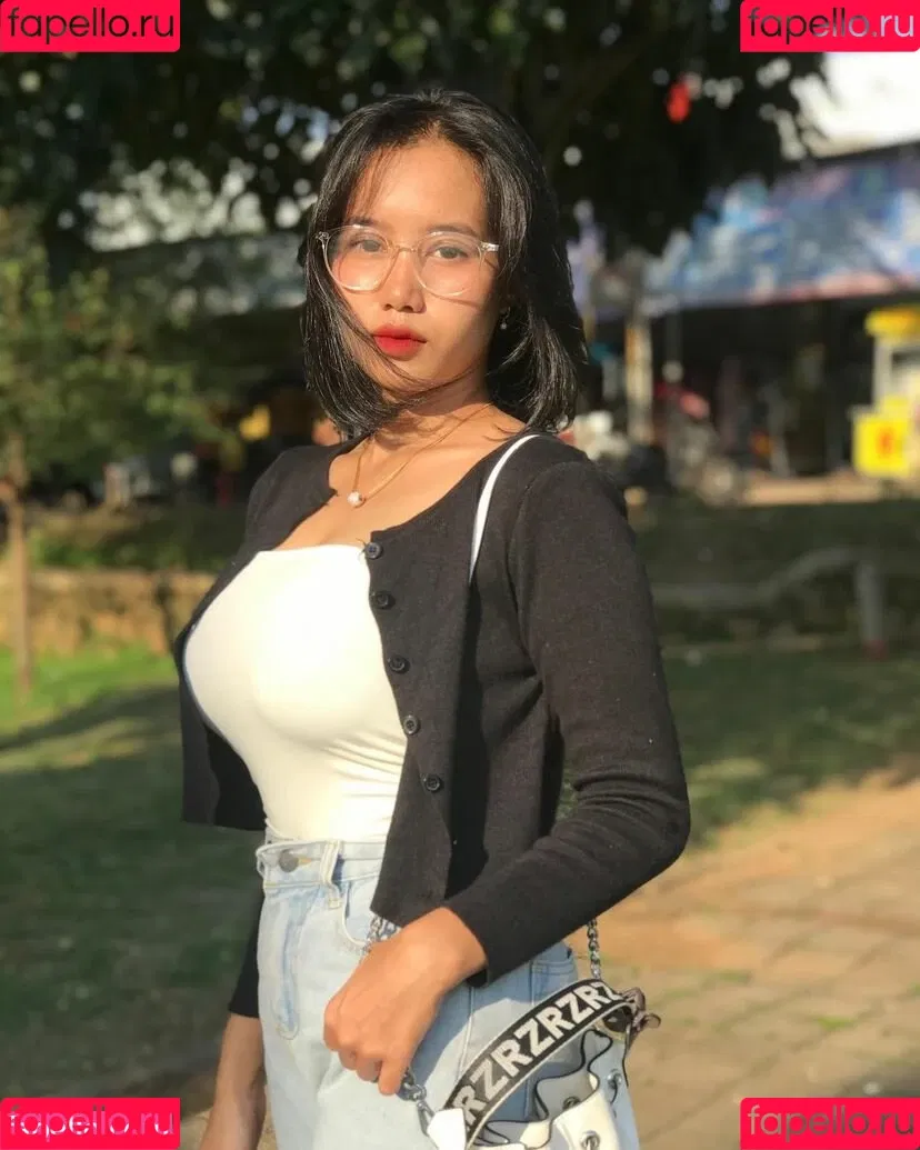 Elvara Caliva Onlyfans Photo Gallery 
