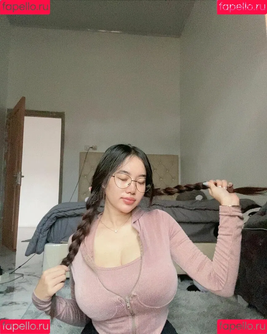 Elvara Caliva Onlyfans Photo Gallery 
