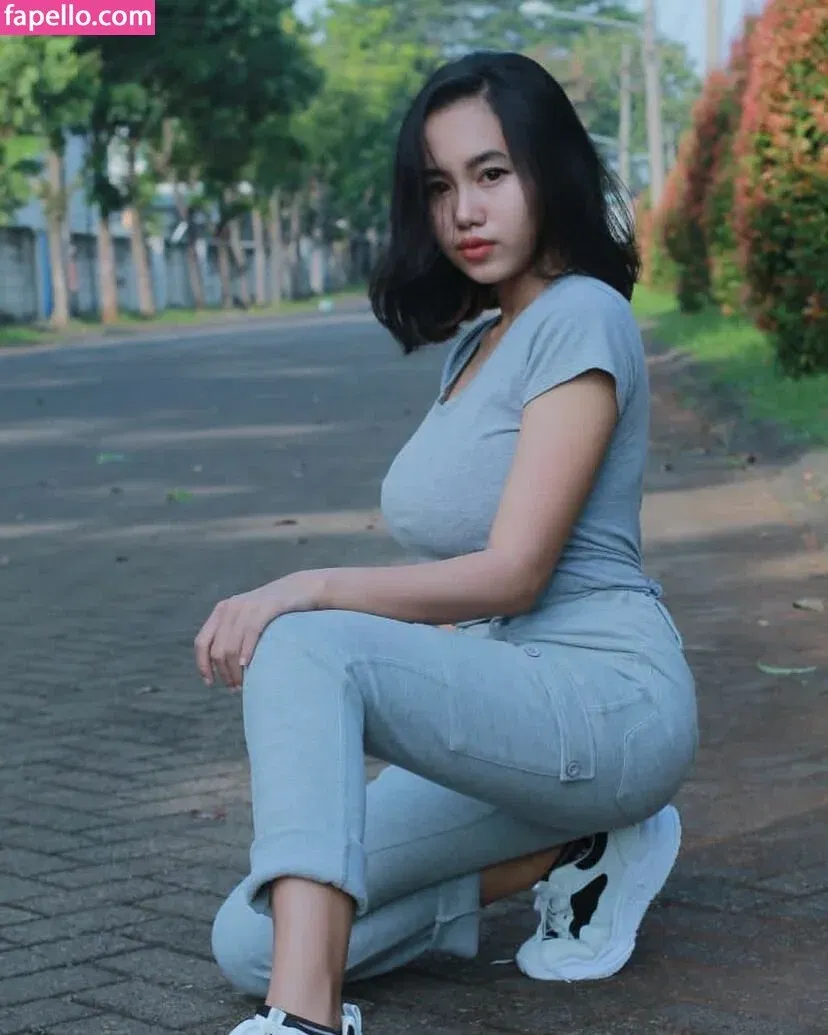 Elvara Caliva Onlyfans Photo Gallery 