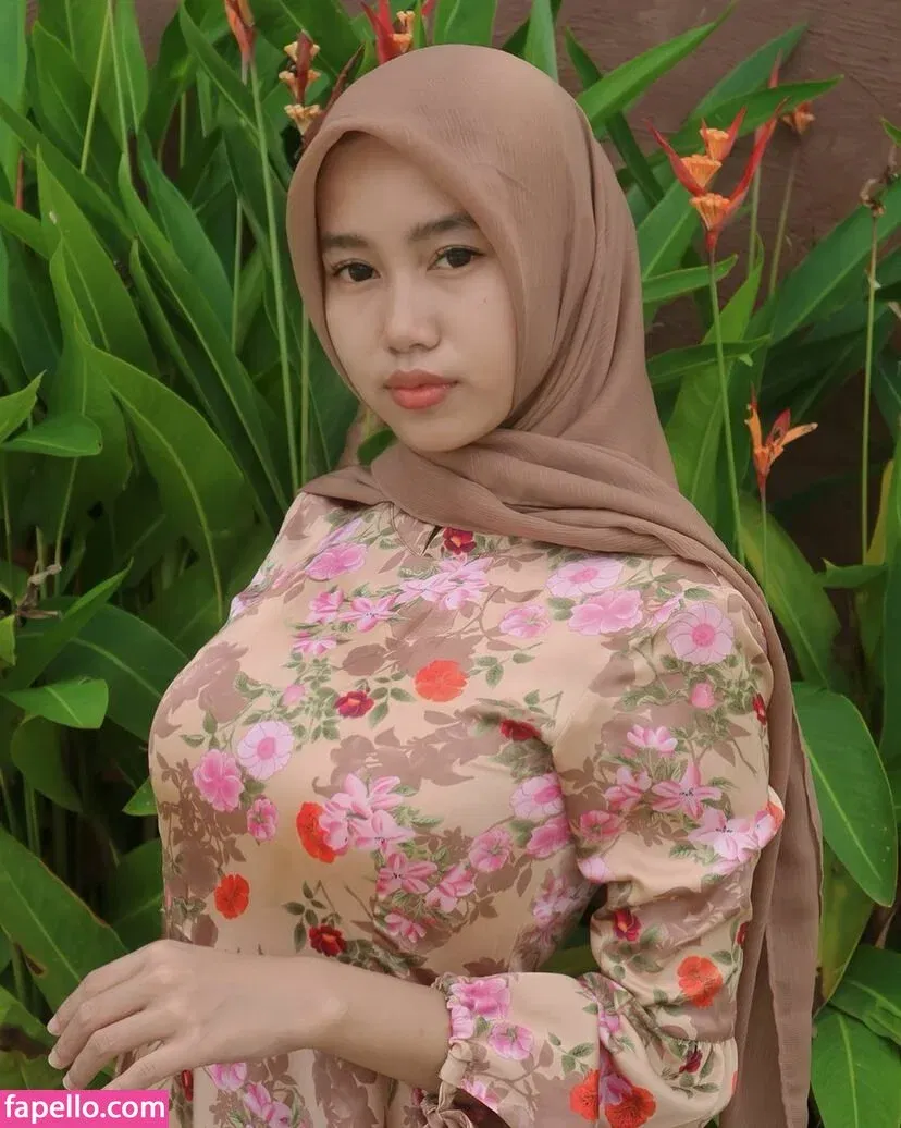 Elvara Caliva Onlyfans Photo Gallery 