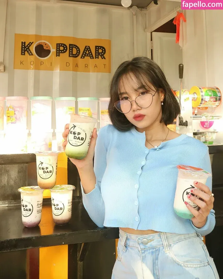 Elvara Caliva Onlyfans Photo Gallery 