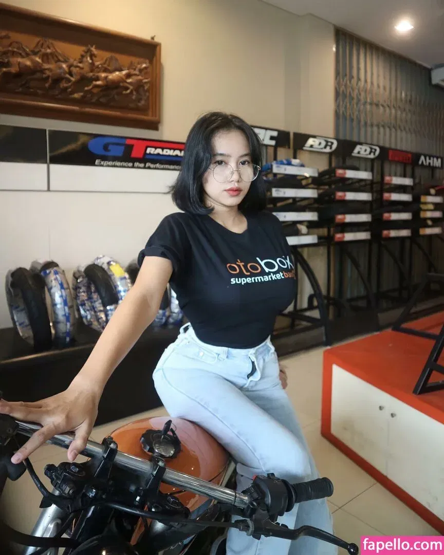 Elvara Caliva Onlyfans Photo Gallery 