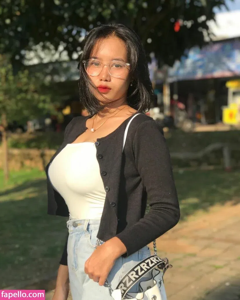 Elvara Caliva Onlyfans Photo Gallery 