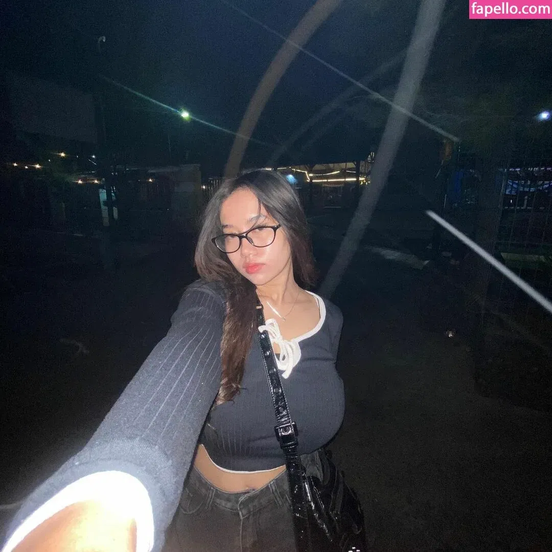 Elvara Caliva Onlyfans Photo Gallery 