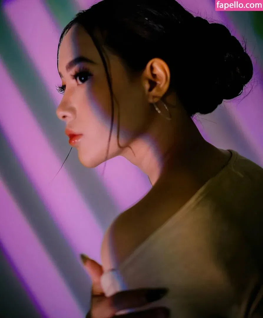 Elvara Caliva Onlyfans Photo Gallery 