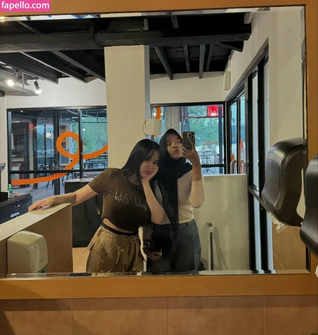 Elvara Caliva Onlyfans Photo Gallery 