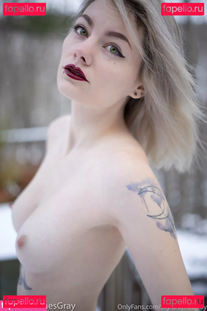 Skylaraynesgray Onlyfans Photo Gallery 