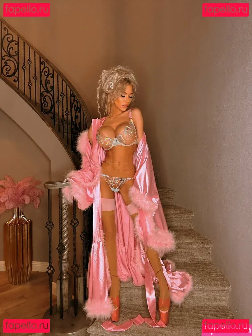 Josie Stevens Onlyfans Photo Gallery 