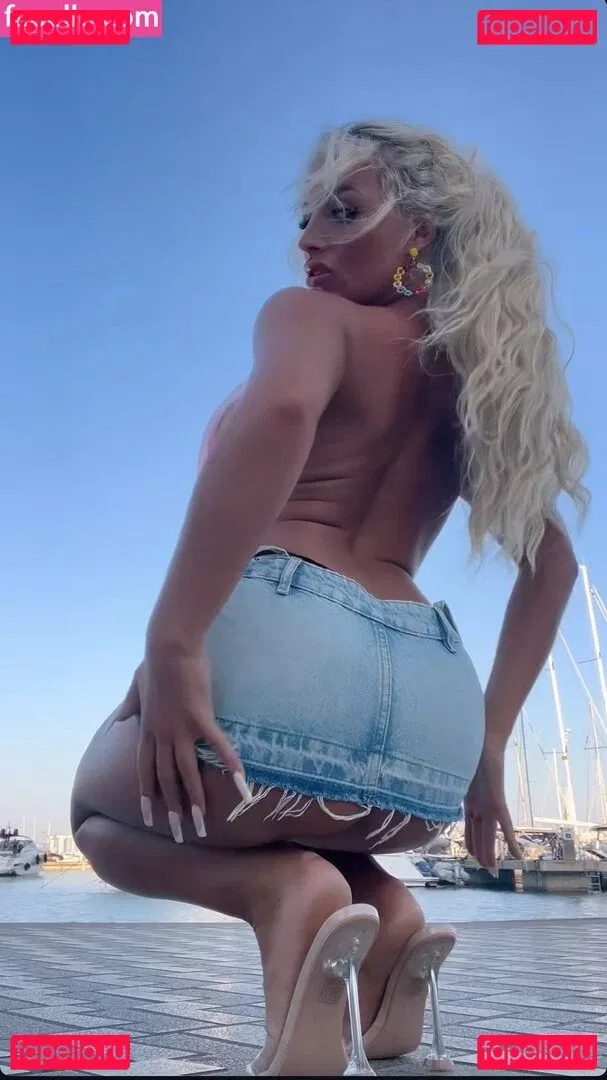 suabap_2205 Onlyfans Photo Gallery 