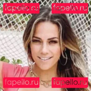 Jana Kramer Onlyfans Photo Gallery 