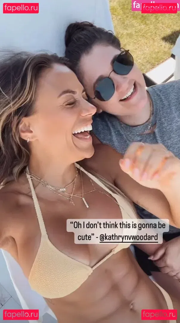 Jana Kramer Onlyfans Photo Gallery 