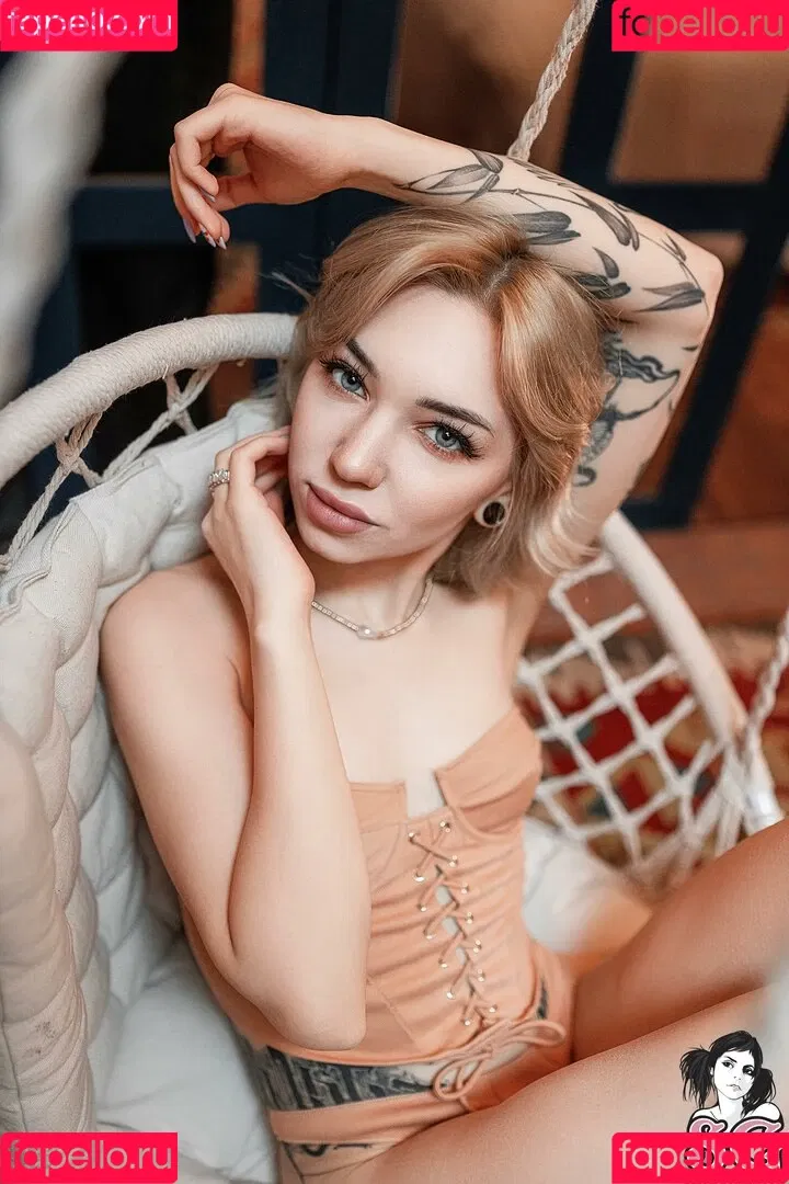 Roxy Loov Onlyfans Photo Gallery 