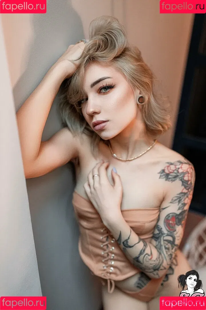 Roxy Loov Onlyfans Photo Gallery 