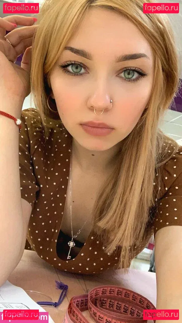 Roxy Loov Onlyfans Photo Gallery 