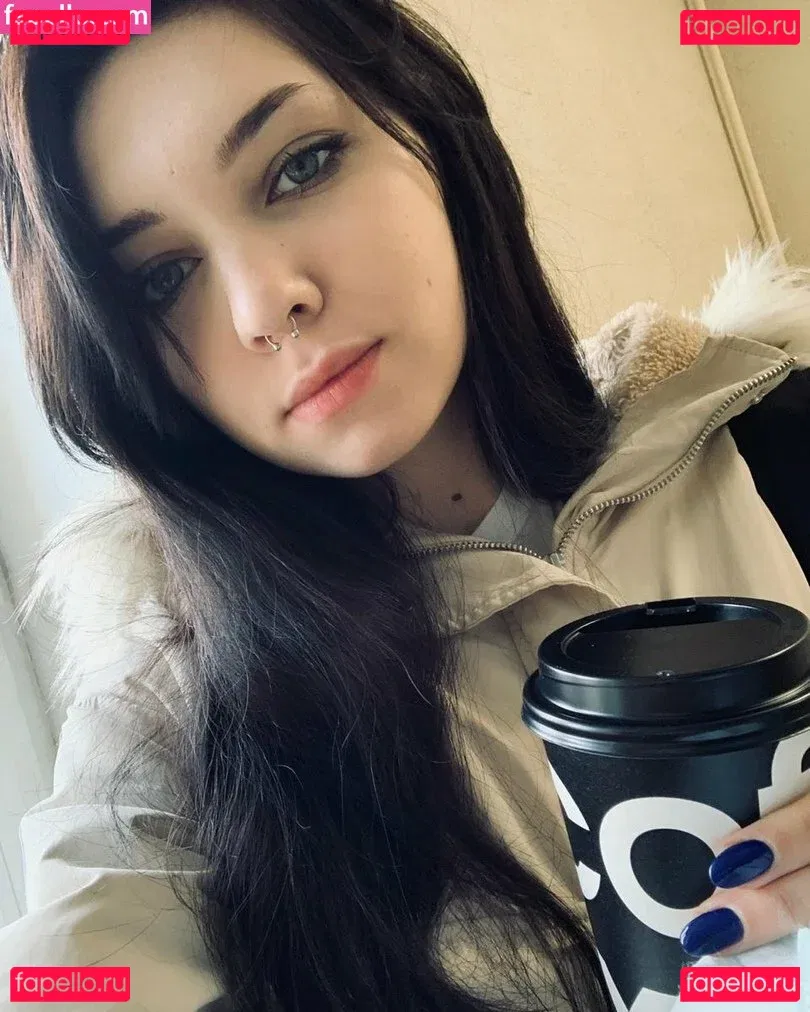 Roxy Loov Onlyfans Photo Gallery 