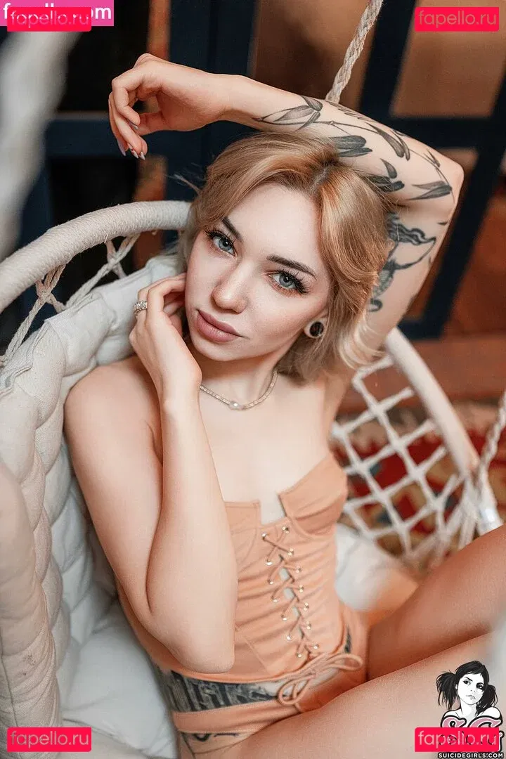 Roxy Loov Onlyfans Photo Gallery 