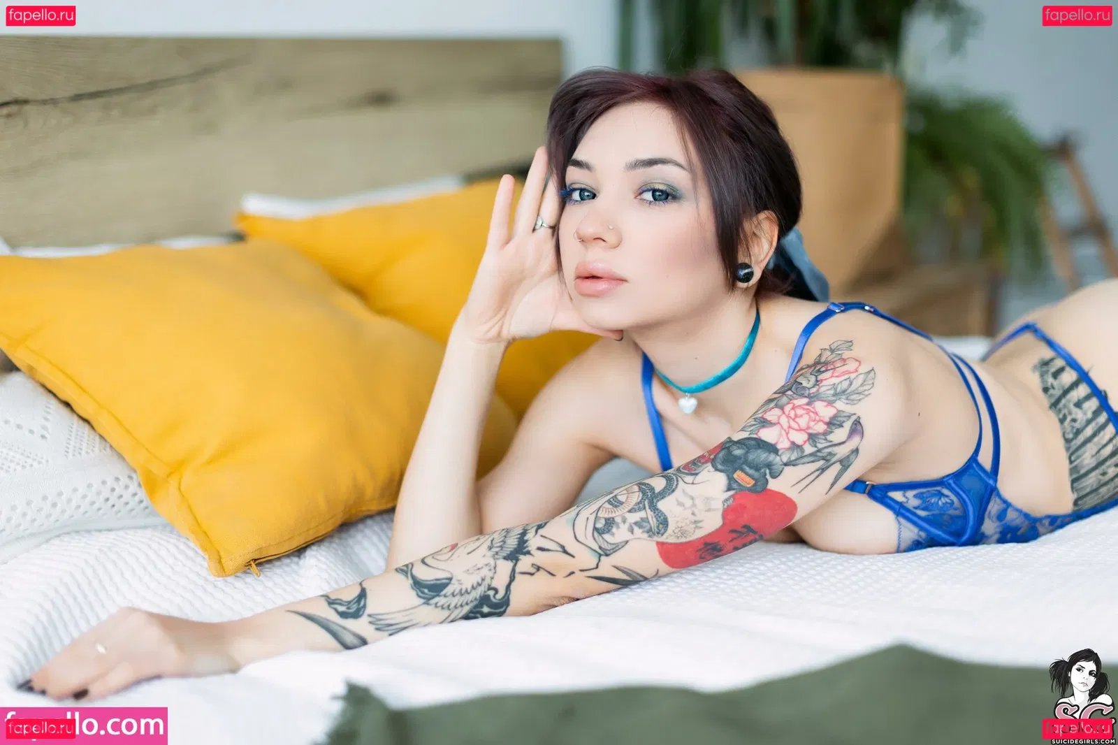 Roxy Loov Onlyfans Photo Gallery 