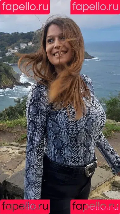 ileniatenaa Onlyfans Photo Gallery 