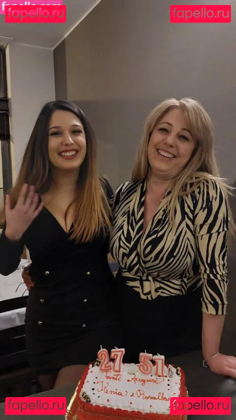 ileniatenaa Onlyfans Photo Gallery 