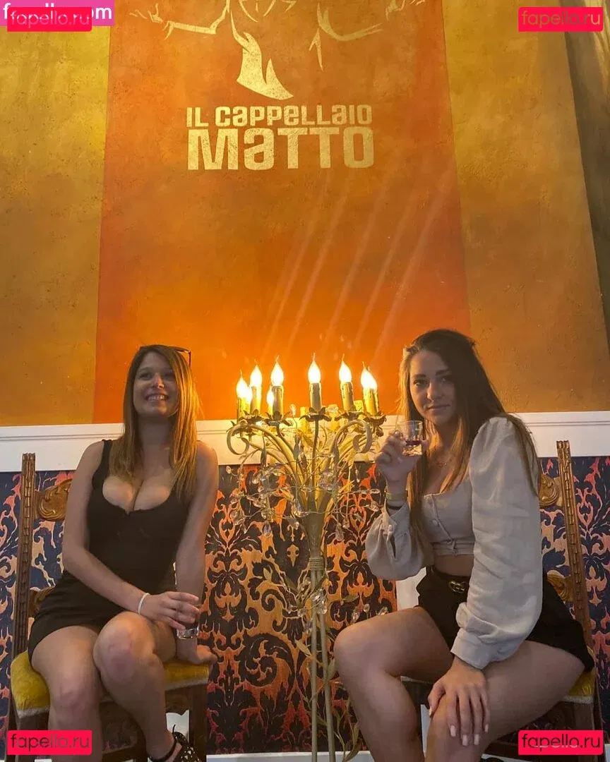 ileniatenaa Onlyfans Photo Gallery 