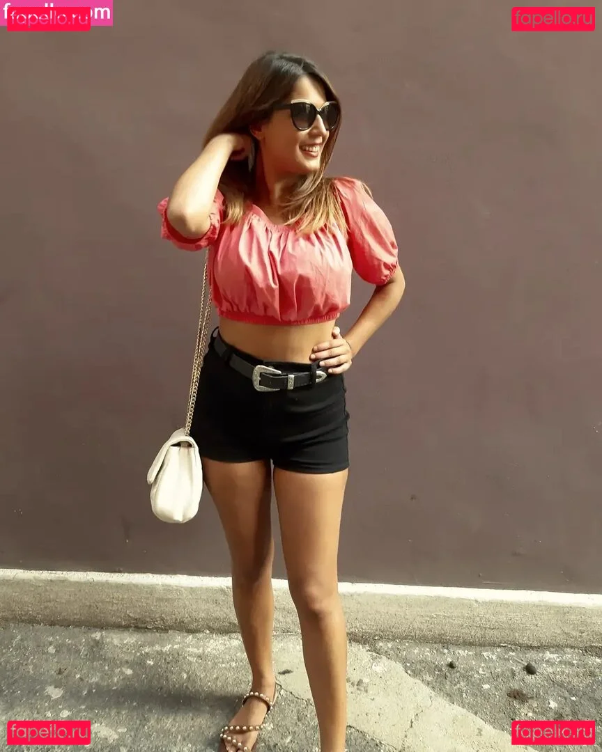 ileniatenaa Onlyfans Photo Gallery 