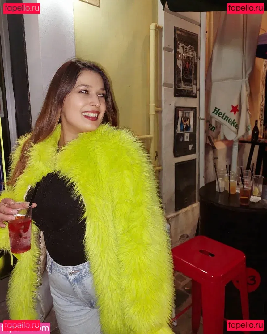 ileniatenaa Onlyfans Photo Gallery 