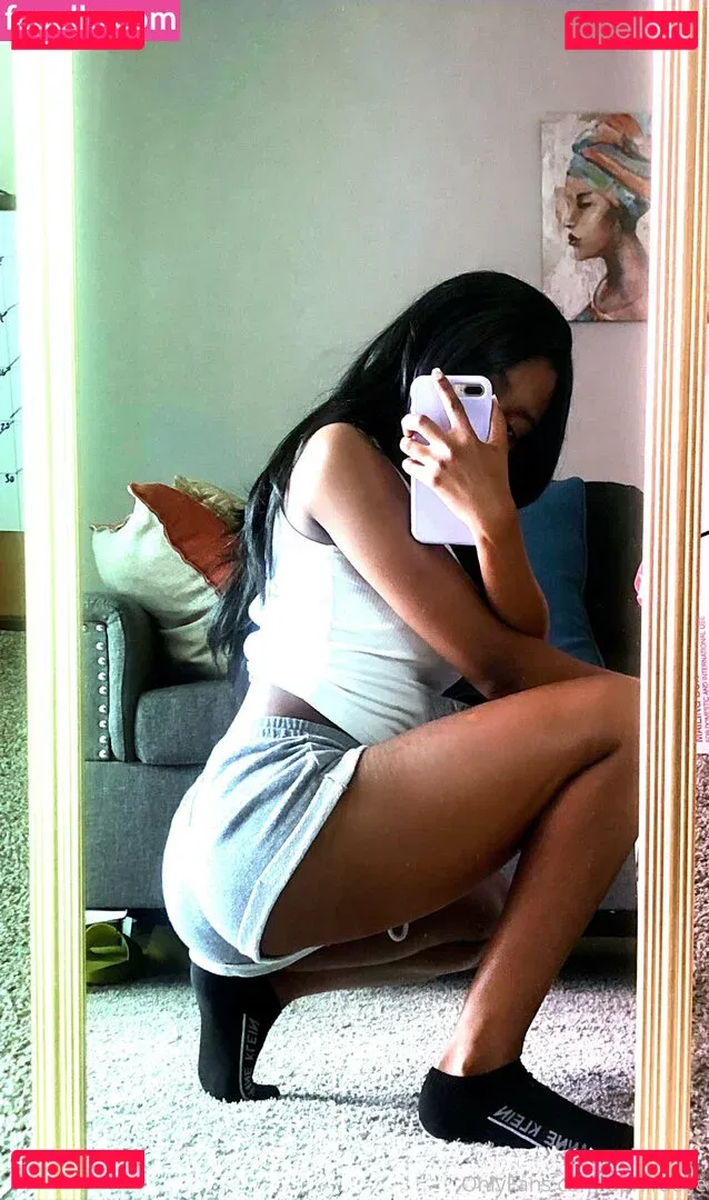 aprilraeee Onlyfans Photo Gallery 