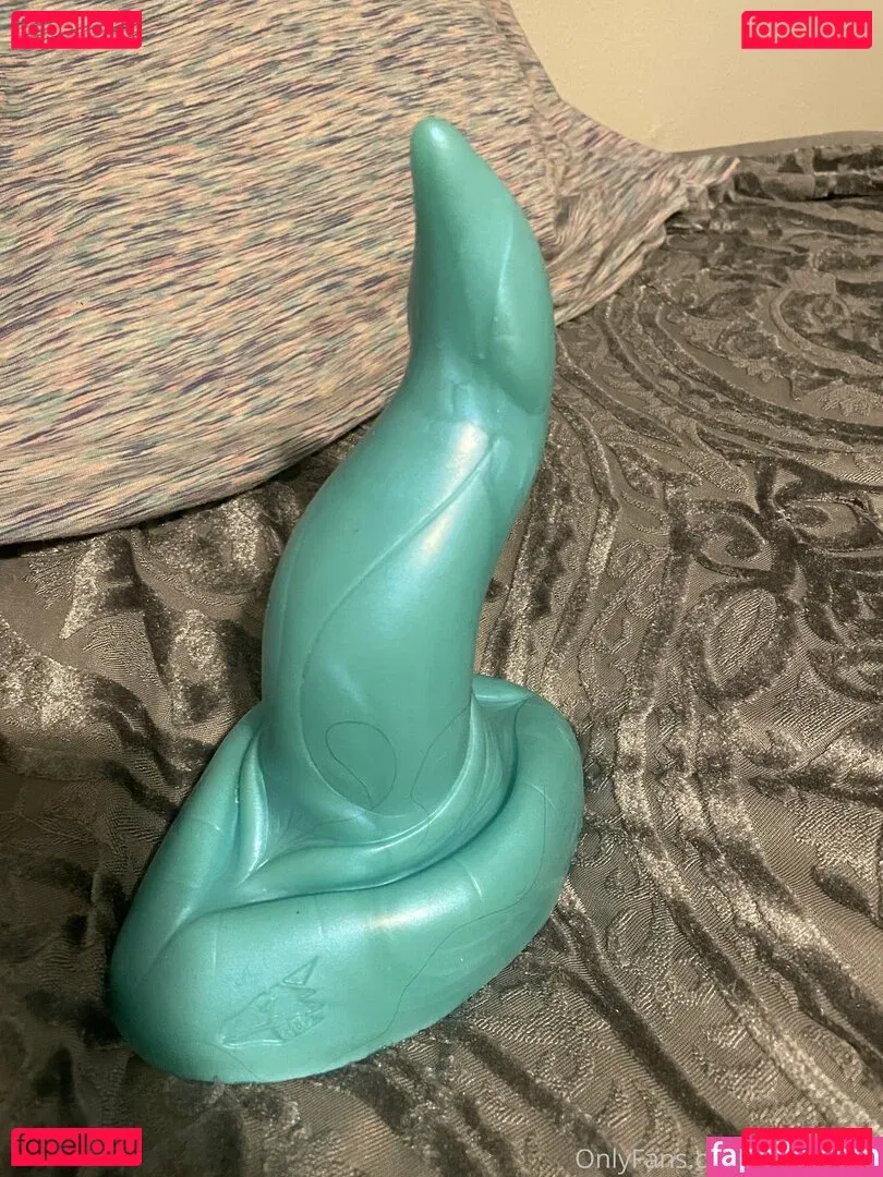 aprilraeee Onlyfans Photo Gallery 